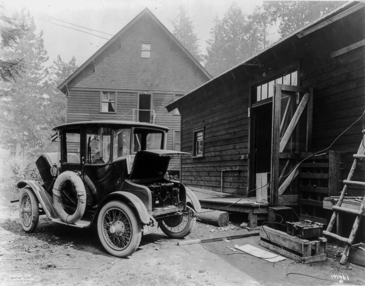 Pervye elektromobili retro foto 1