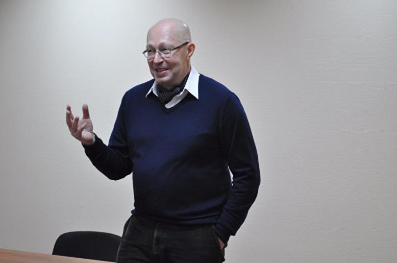 Профессор Валерий Соловей