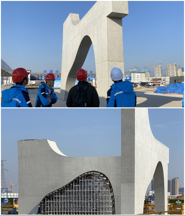 Строительство спортивного городка продолжается, несмотря ни на что («Quzhou Sports Park»). | Фото: worldarchitecture.org/ © MAD Architects.