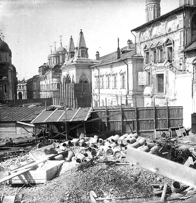 Снос Чудного монастыря, 1929 год. /Фото: kommersant.ru