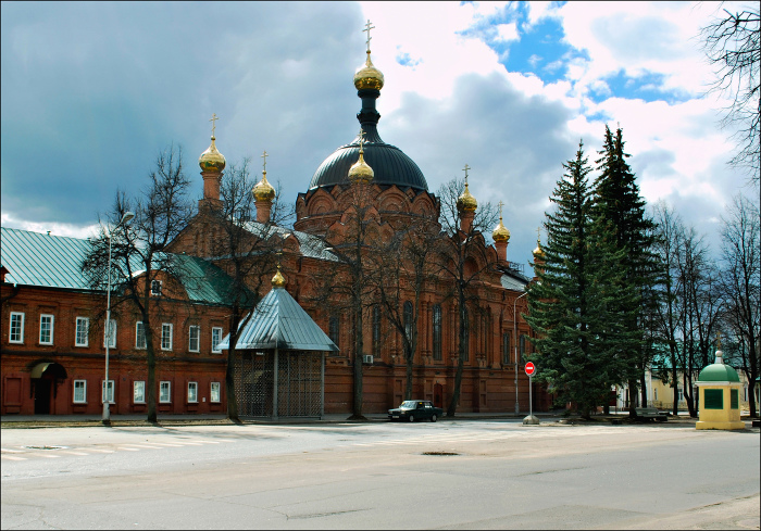 Посетить закрытый город можно в качестве паломника / Фото: sobory.ru