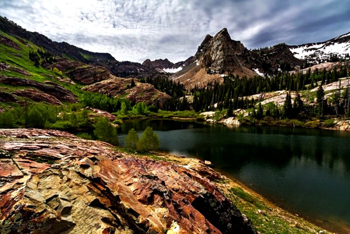 Живописные горы, оказывается, хранят массу секретов. /Фото: orangesmile.com